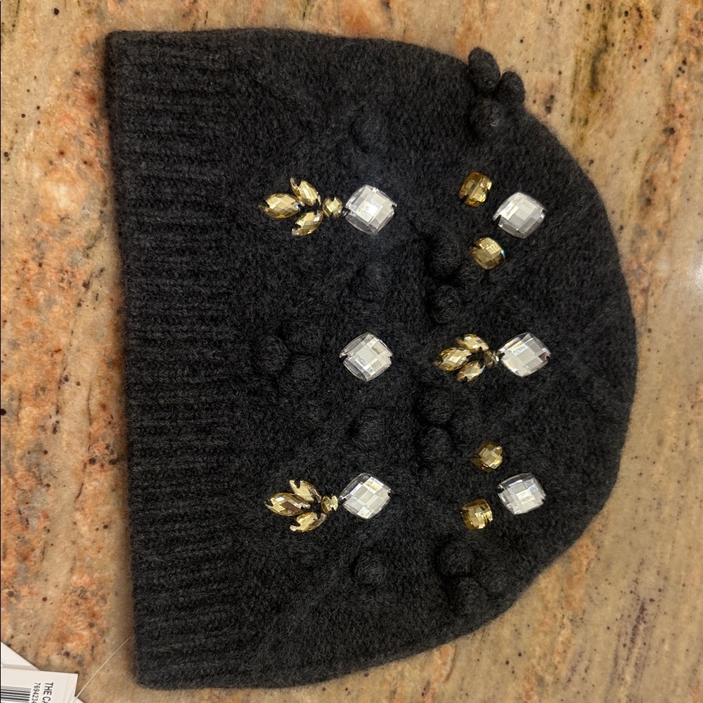 Embellished Grey cashmere Knit Beanie
